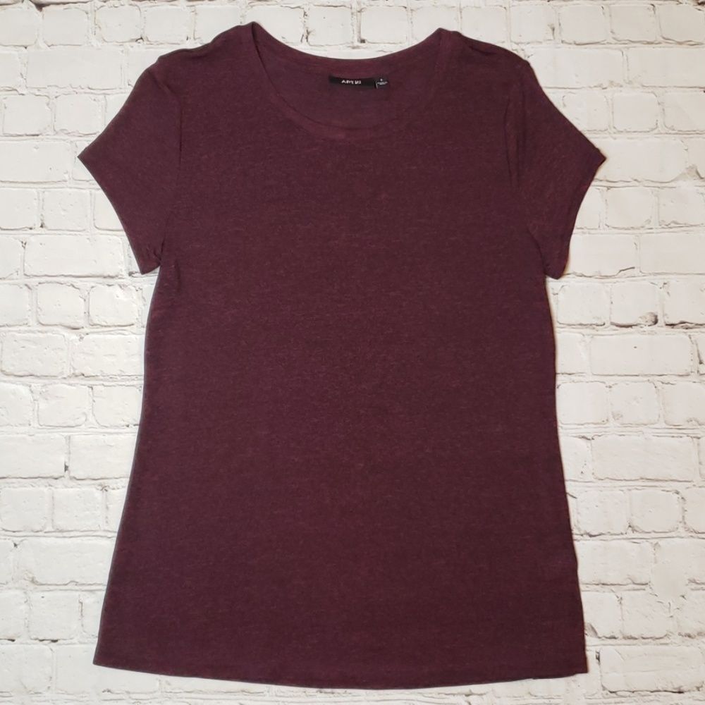 Apt. 9 Red & Black Heathered tee